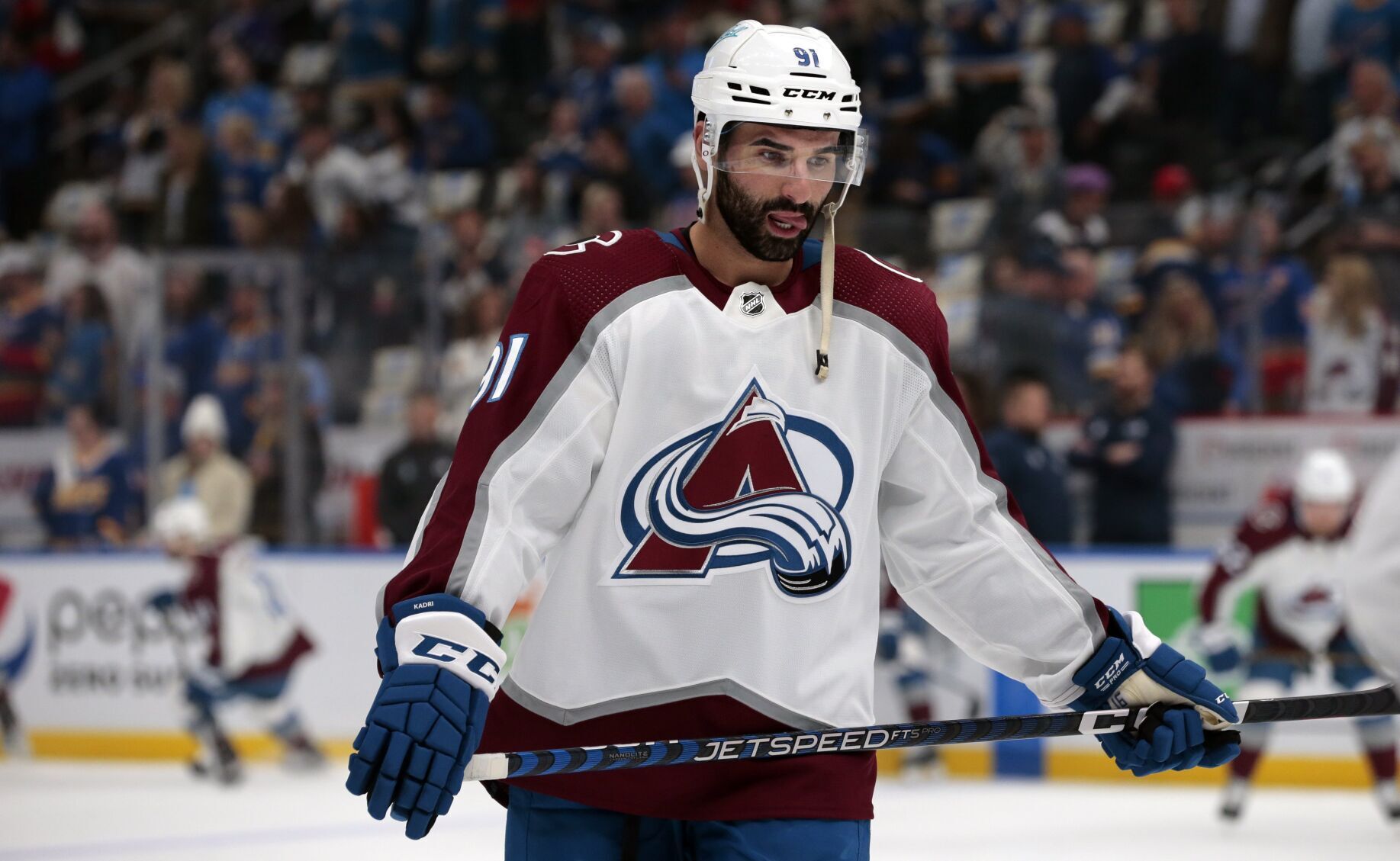 Blues host Avalanche in Game 4